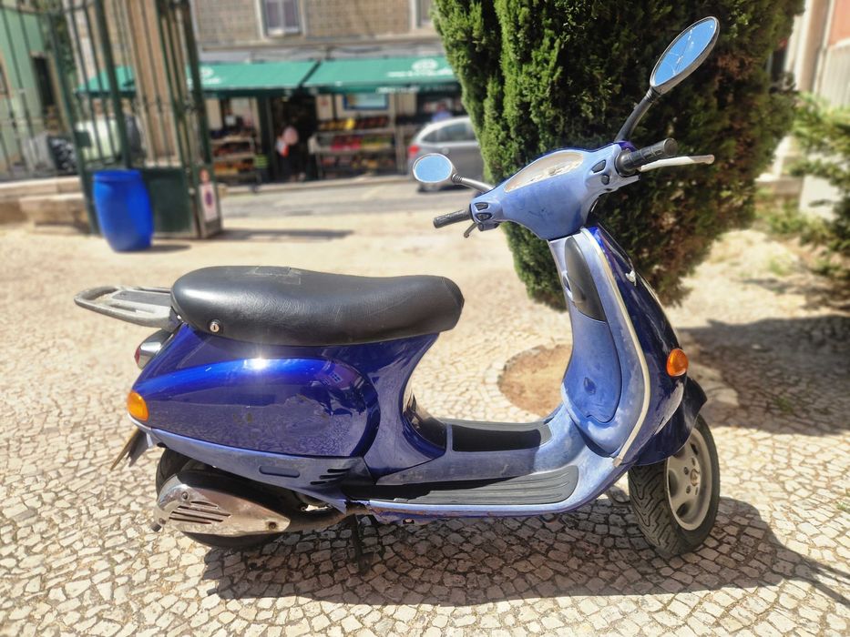 Vendo/Troco Vespa ET2 50cc - Motor Totalmente Revisto (1.200€)