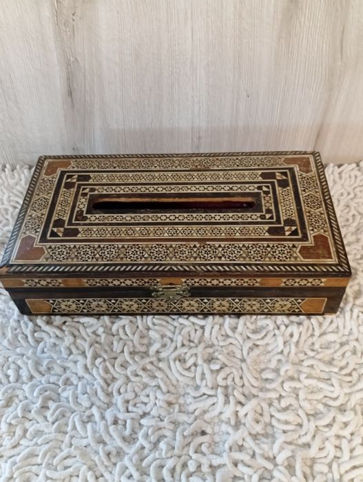 Drewniane pudełko vintage