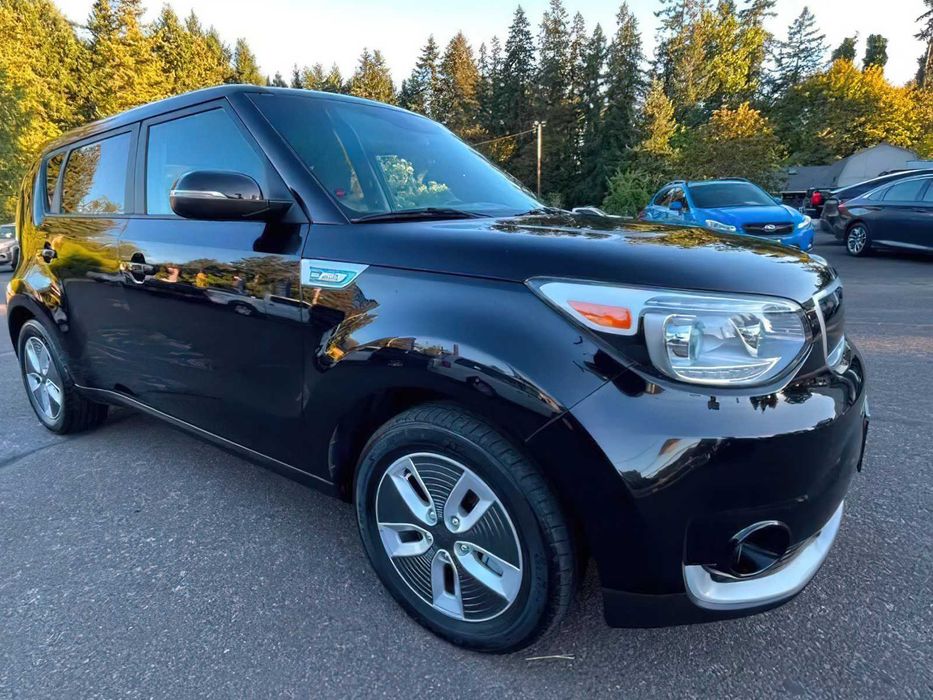 Kia Soul EV+      2018