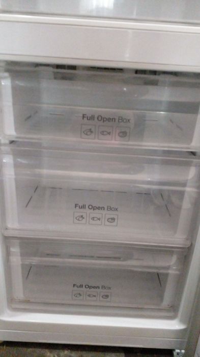 Холодильник samsung