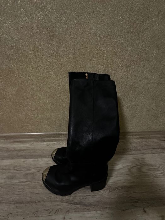 Чоботи шкіряні 39 розмір