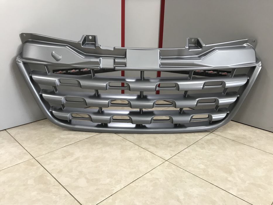 Решітка радатора рено мастер 3 renault master 3 2010р-