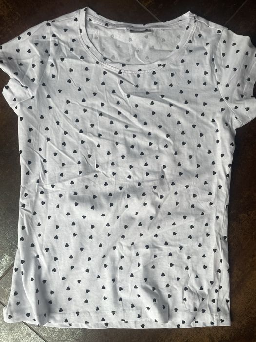 Tshirt Beloved S w serduszka nowa