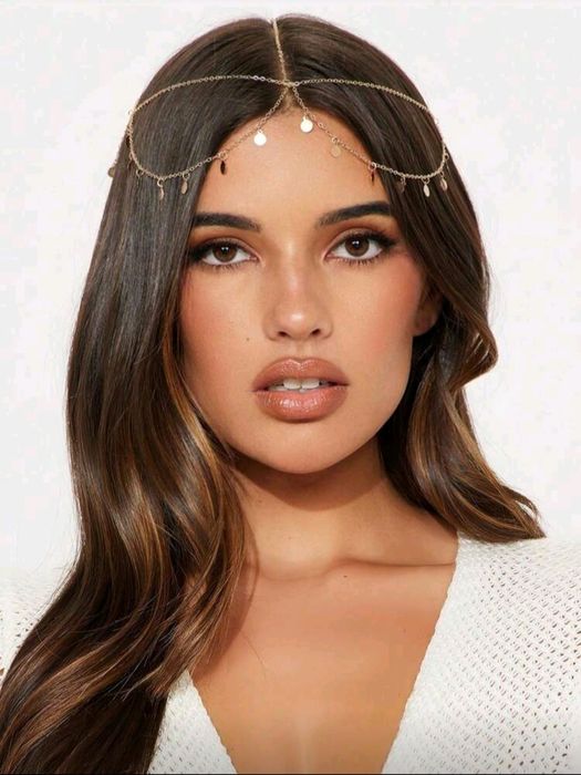 Чёрное платье, карнавальный костюм греческой богини с аксессуарами