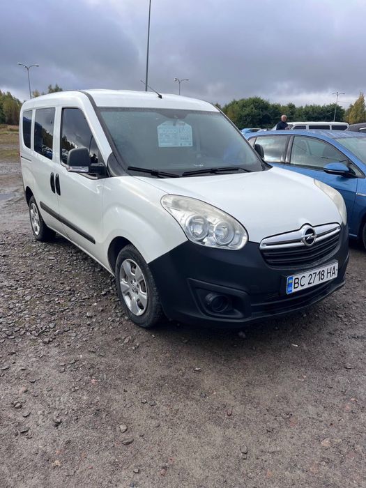 Opel combo 2013