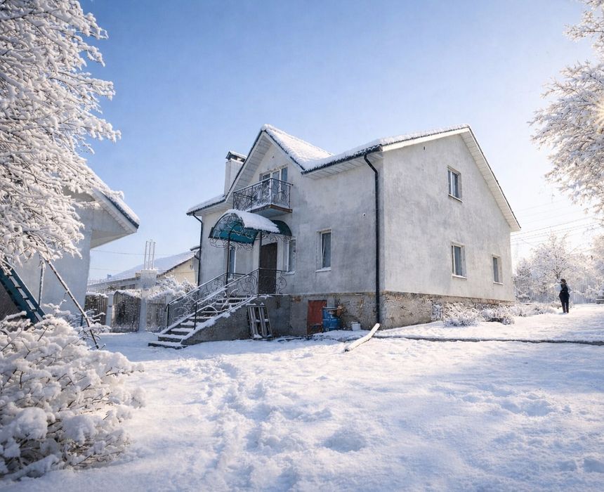 • Продам затишний будинок!