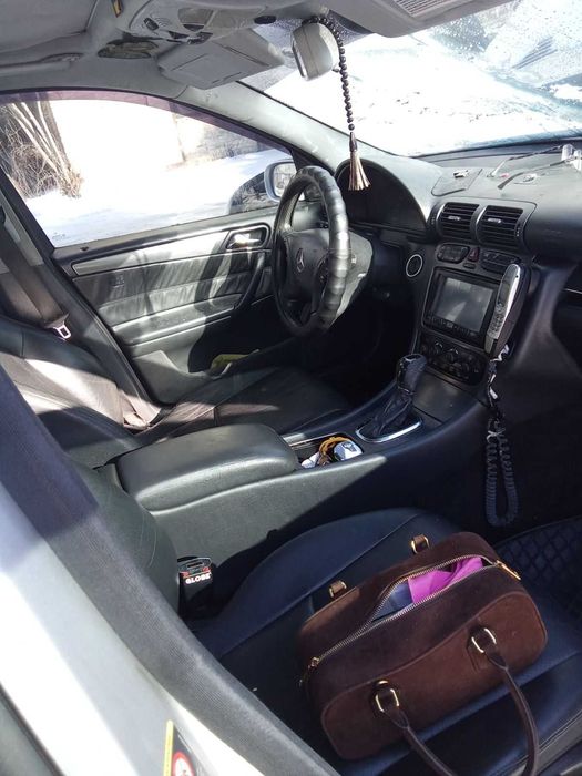 Терміновий продаж Mercedes Benz с240