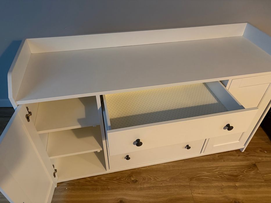 IKEA HAUGA kredens biały 140x46x84 cm