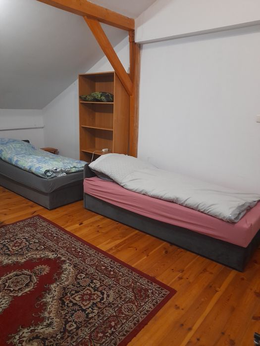 Wynajmę pokoje w domu jednorodzinnym