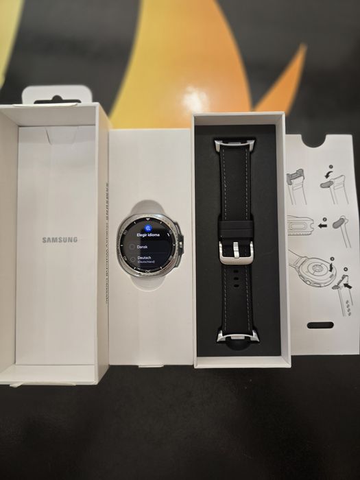 Smartwatch SAMSUNG Galaxy Watch8 Classic 47mm LTE SM-L505F