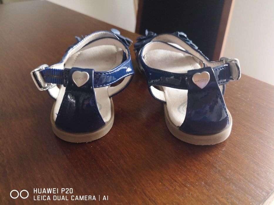 Sandałki Mayoral roz 27 stan idealny