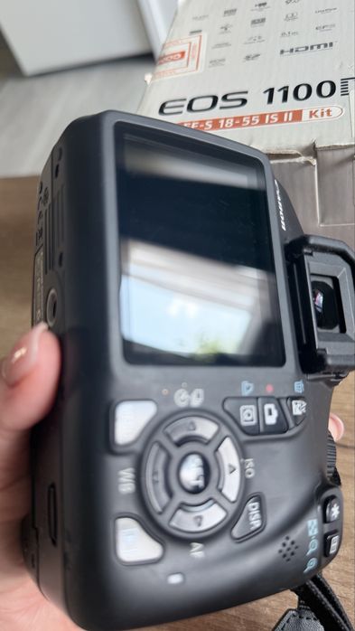 Canon EOS 1100D