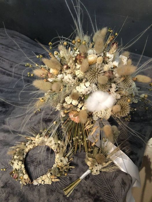 Весільний набір (букет,бутоньєрка,вінок)