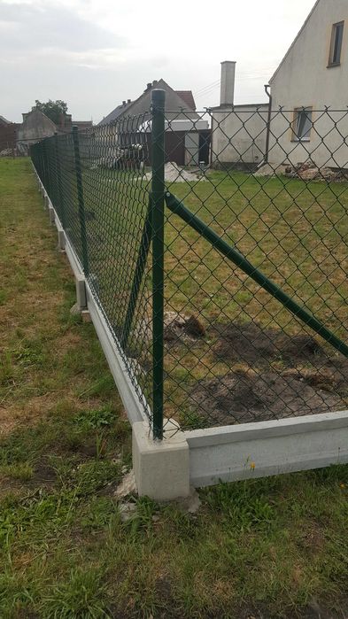 Siatka SUPER MOCNA OCYNK+ PCV 2.4/3.5mm 18 zł mb Ocynk 3mm 19 zł