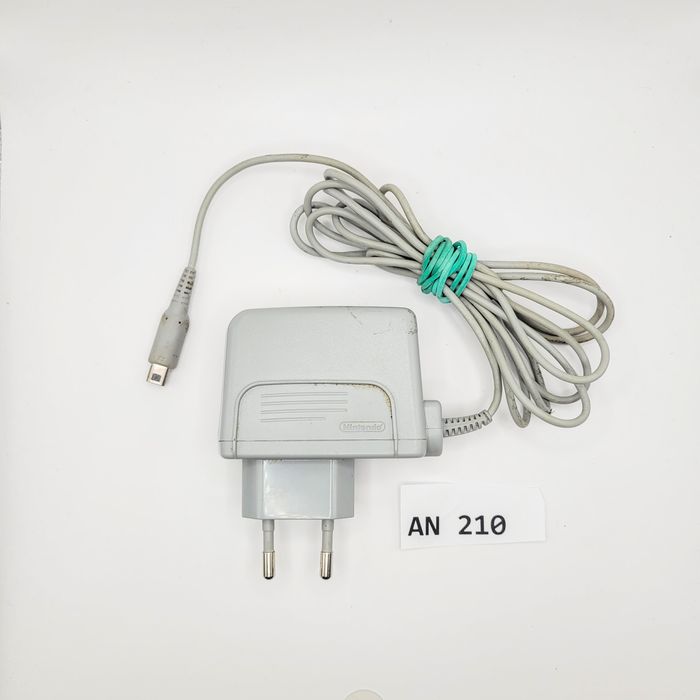 Nintendo Zasilacz Nintendo DS