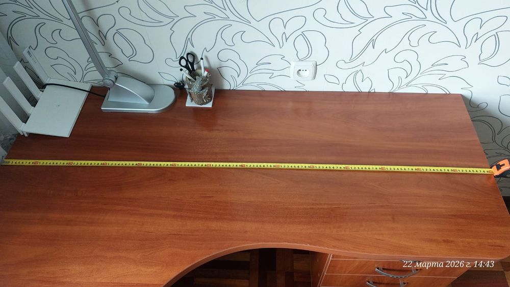 стол компьютерный,письменный