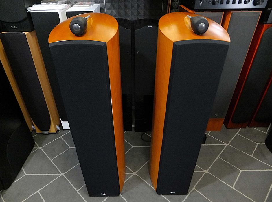 Kolumny głośnikowe Bowers Wilkins B&W NAUTILUS 603