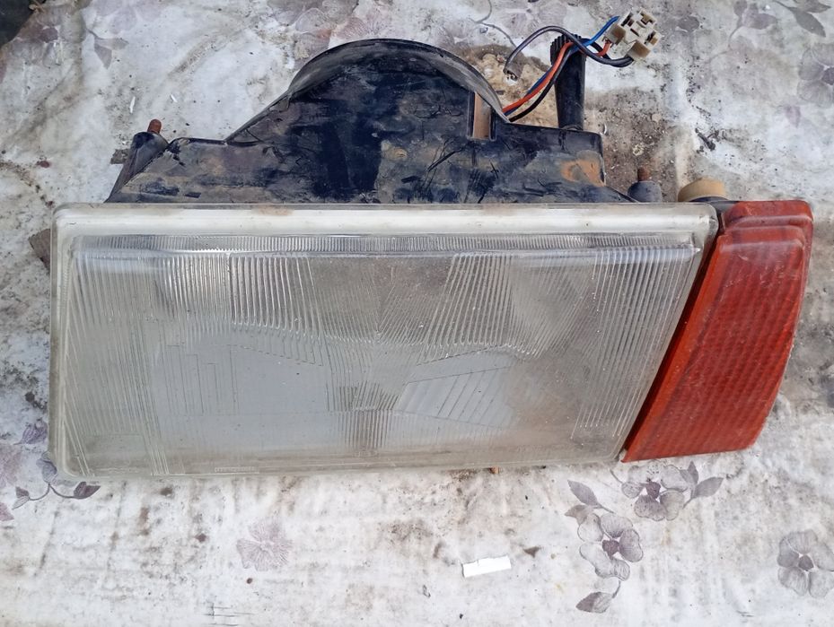 Фара передняя ваз