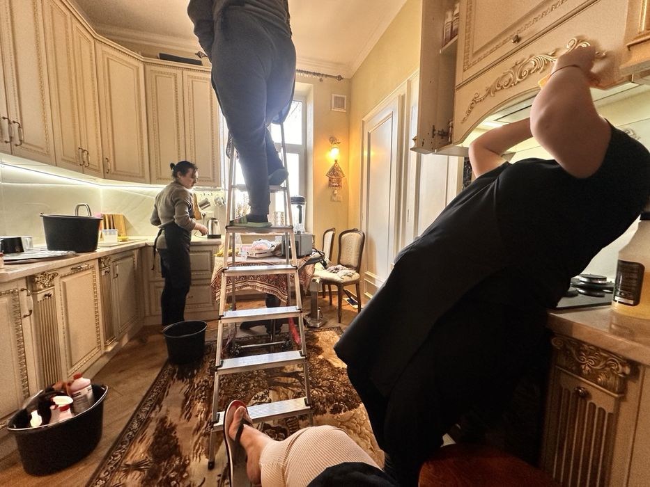 Клінінг/прибирання квартир/будинків/офісів/уборка/клининг