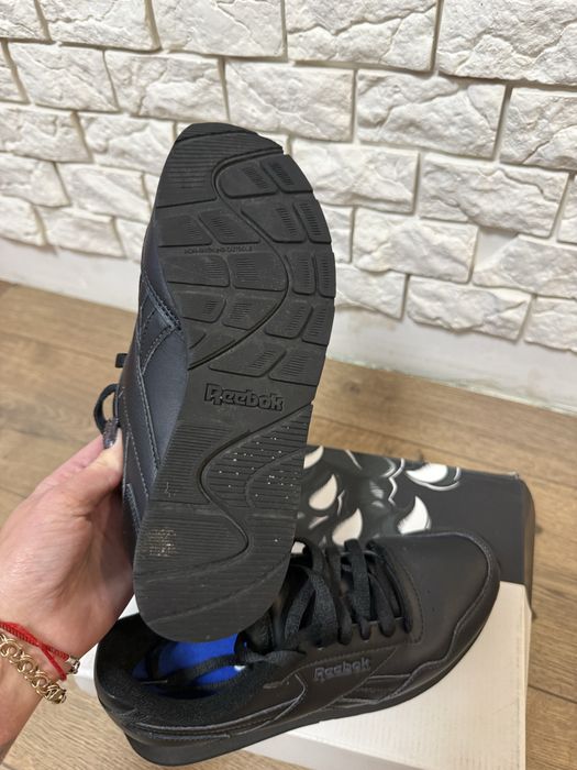 Кроссовки REEBOK женские НОВЫЕ