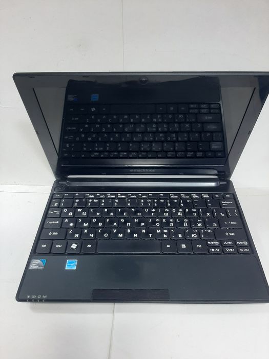 Нетбук Acer eMachines PAV70 "10.1"