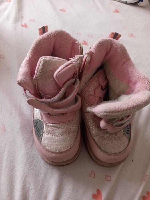 Buty dziecięce zimowe rozmiar 28 różowe