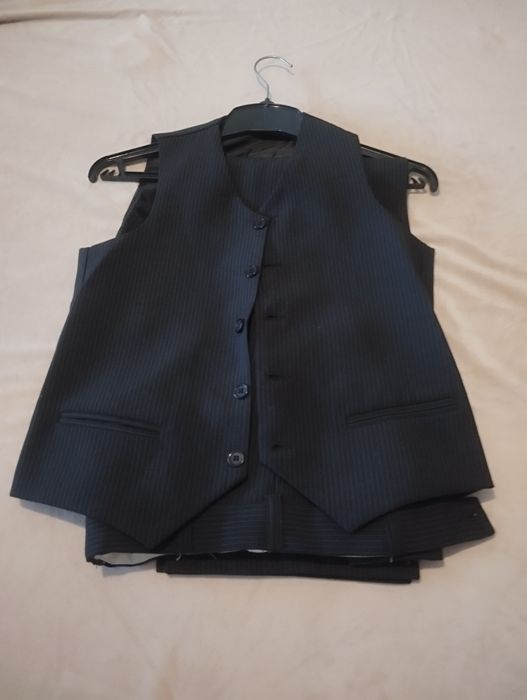 Garnitur komplet  rozm.152