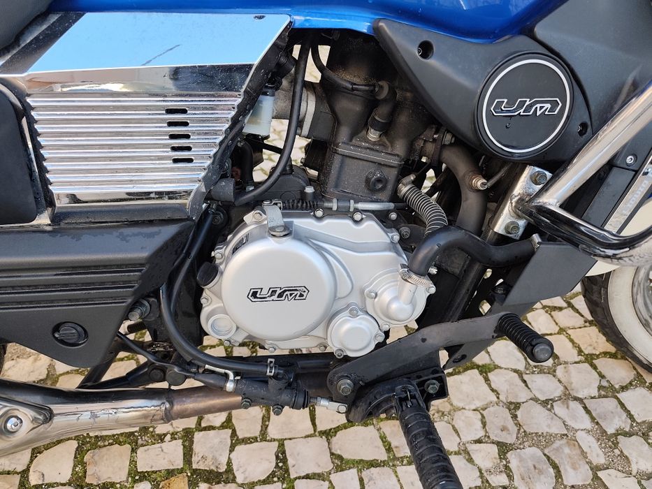 Vendo Motociclo UM Comando 125cc – 2020