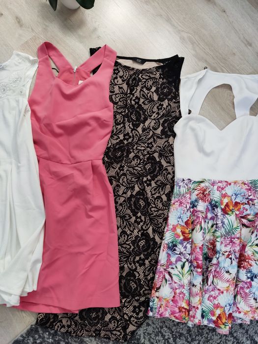 Zestaw 5 sukienek XS/ S