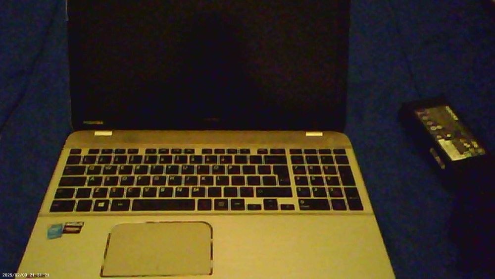 Computador Toshiba P50-B-11L (para peças)