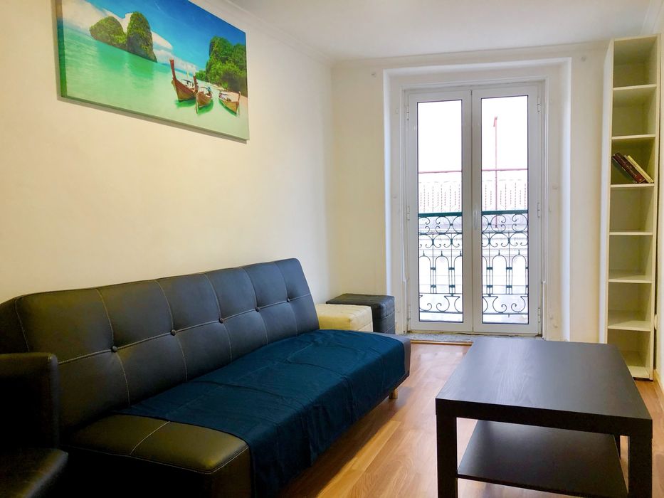 Sofa cama de 3 lugar em pele