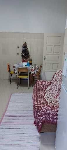 Quarto com ótimas condições