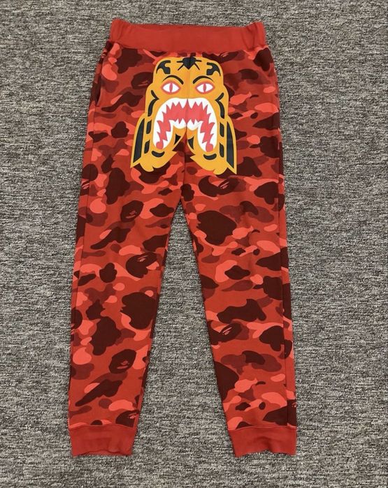 Bape tiger pants red