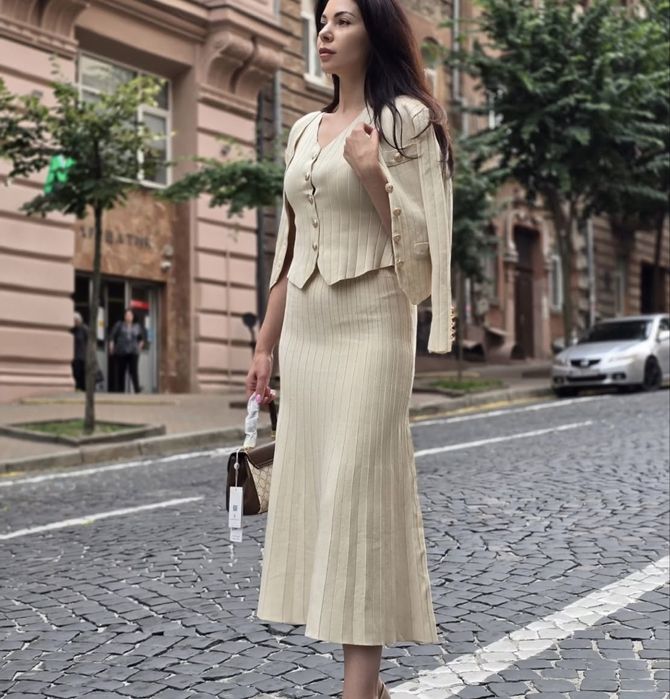 Жіночий.   корсет