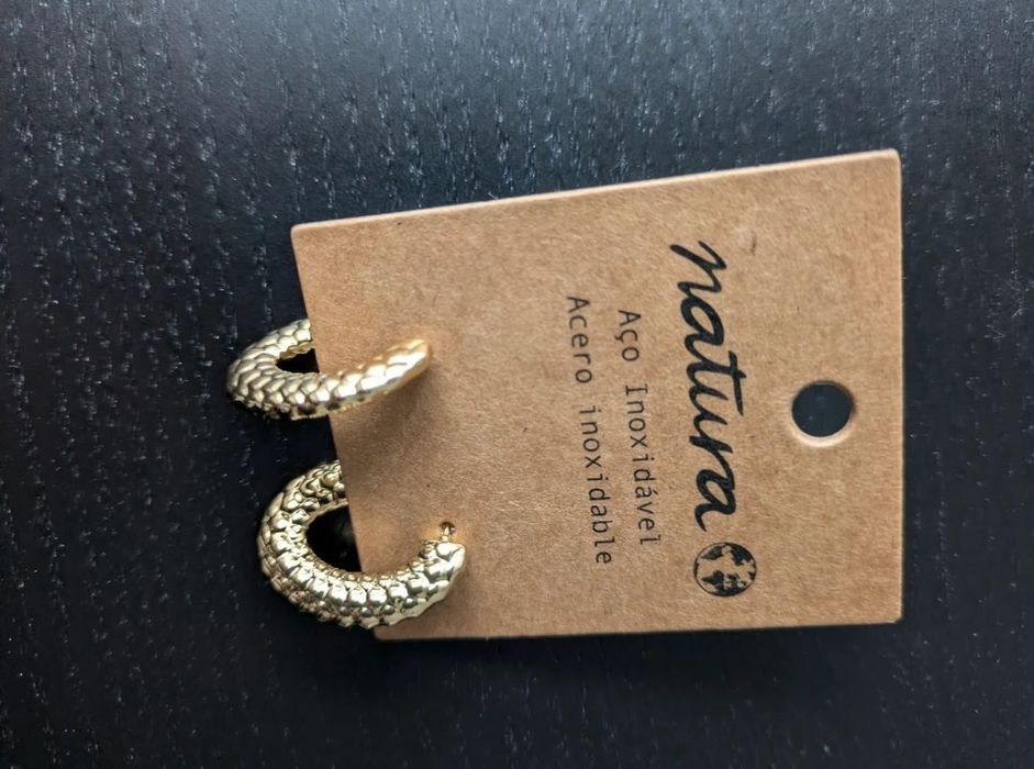 Brincos novos aço - Natura