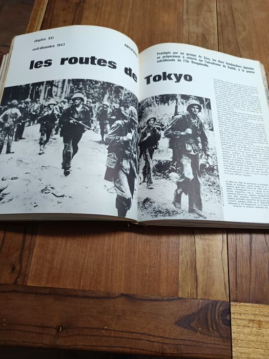 Livro "La seconde guerre mondiale" Larrousse-Paris Match-1966
