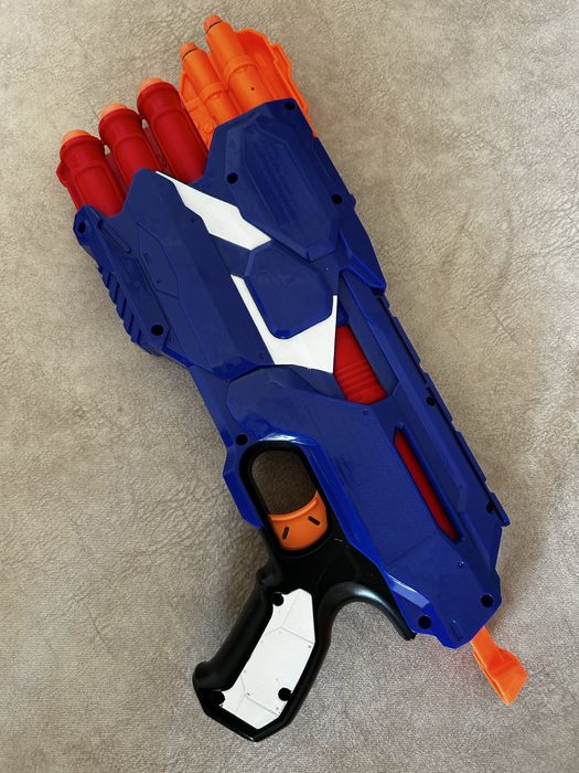 Бластер Nerf Elite Dual-Strike (B4620)