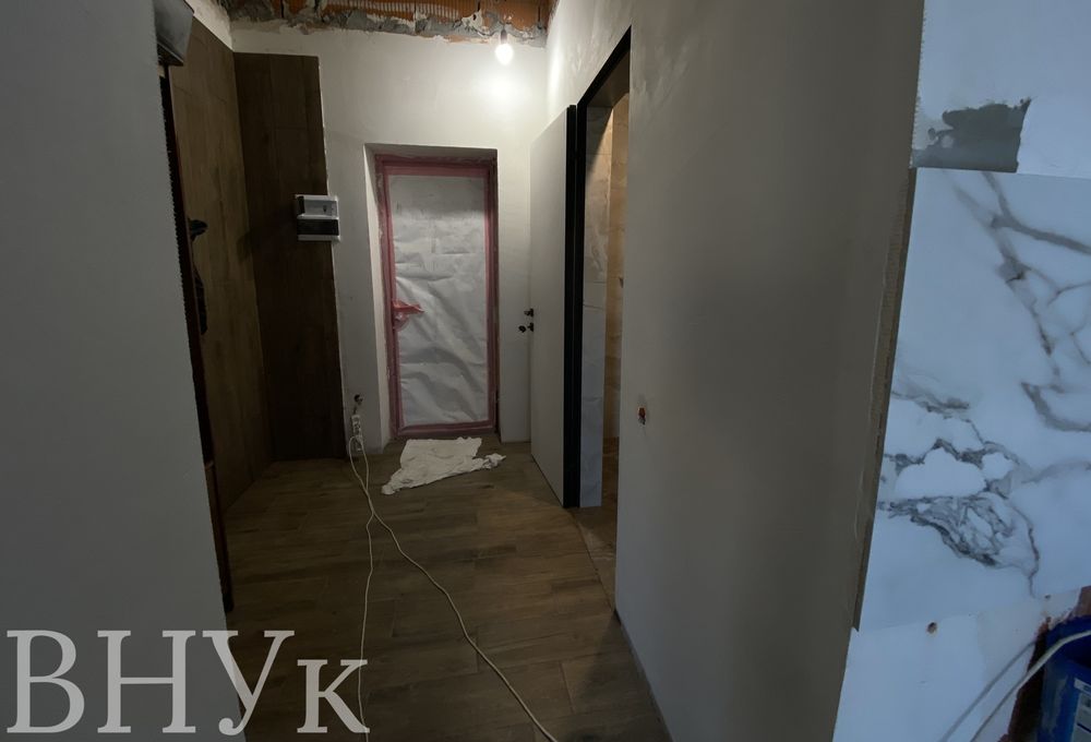 Продається 1 кімнатна квартира в новобудові