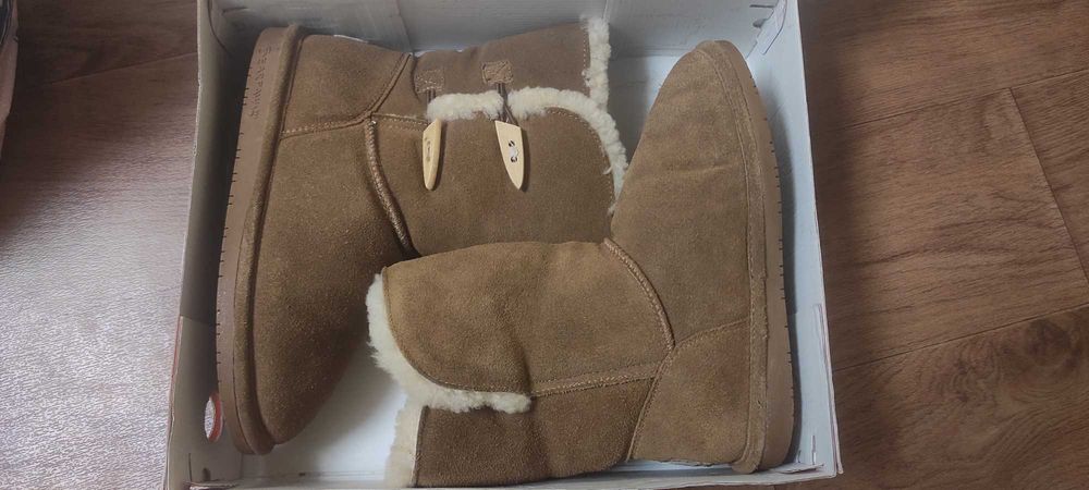 Продам угги оригинальные фирма BEARPAW размер 39