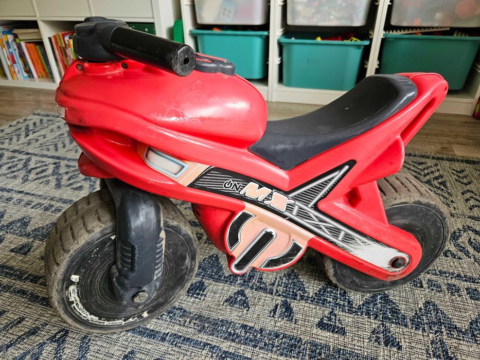 Sprzedam motor jeździk marki Polesie