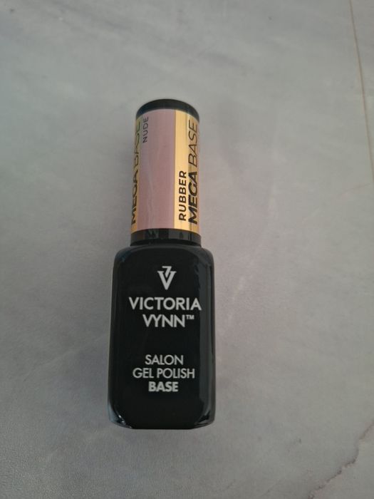 Baza hybrydowa Victoria Vynn