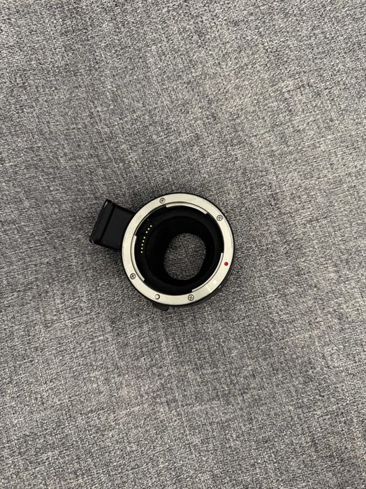 Oryginalny Adapter Canon EF-EOS M