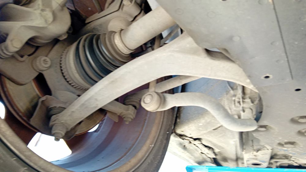 Braço de suspensão frente direito PEUGEOT 607 (9D, 9U)