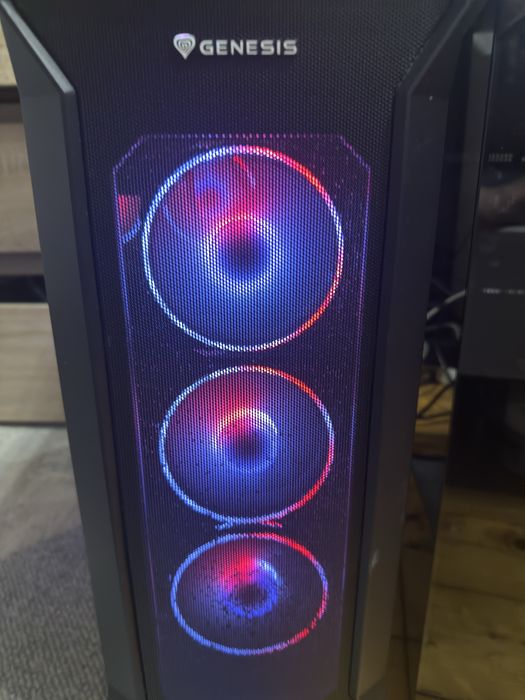 Komputer Gamingowy Ryzen 5 5600X / RX 6700 XT / 32GB DDR4