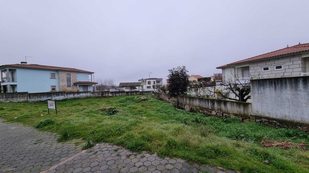 Lote Urbano em Valpaços