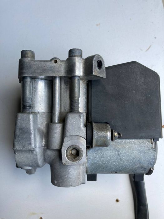 Блок ABS для VW  T4, 0265201037, 701614111 б/у