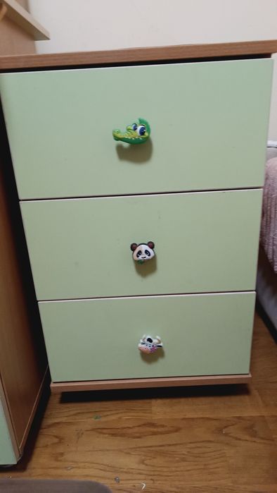 Стіл шкільний, кутовий стіл школяра стіл-парта