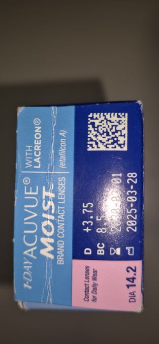 Soczewki Day Acuvue Moist 30 szt Moc: +3.75, (BC): 8.50, DIA: 14.20