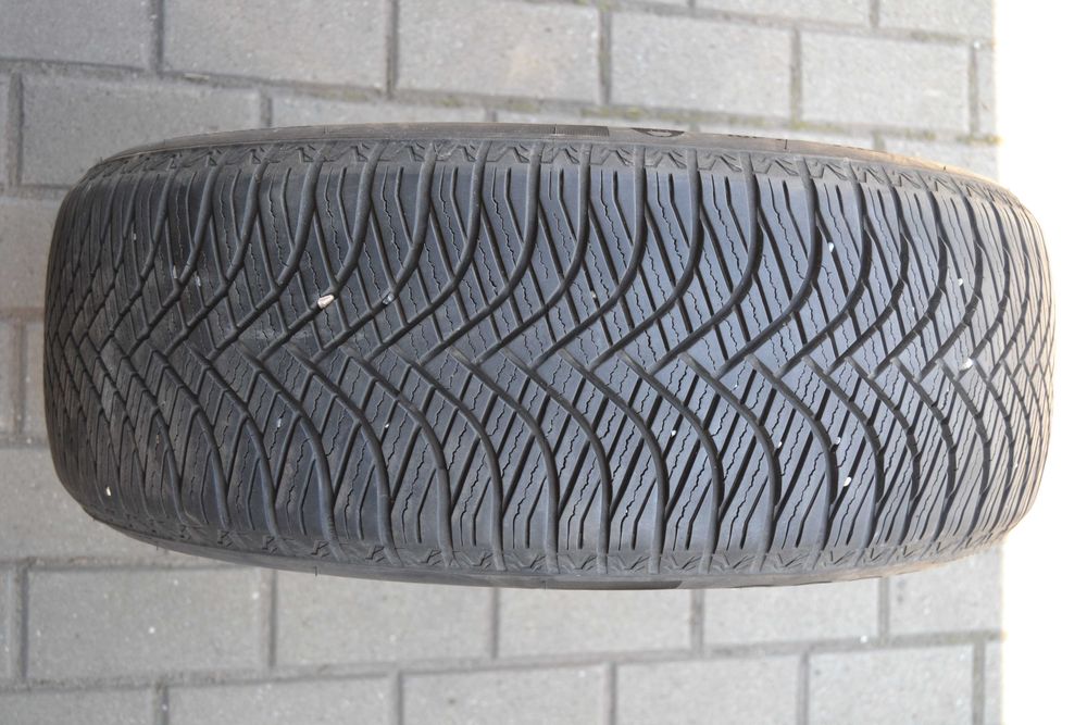 1x całoroczna 215/50r17 Goodride Allseason Elite Z401 wielosezon 215/50-17
