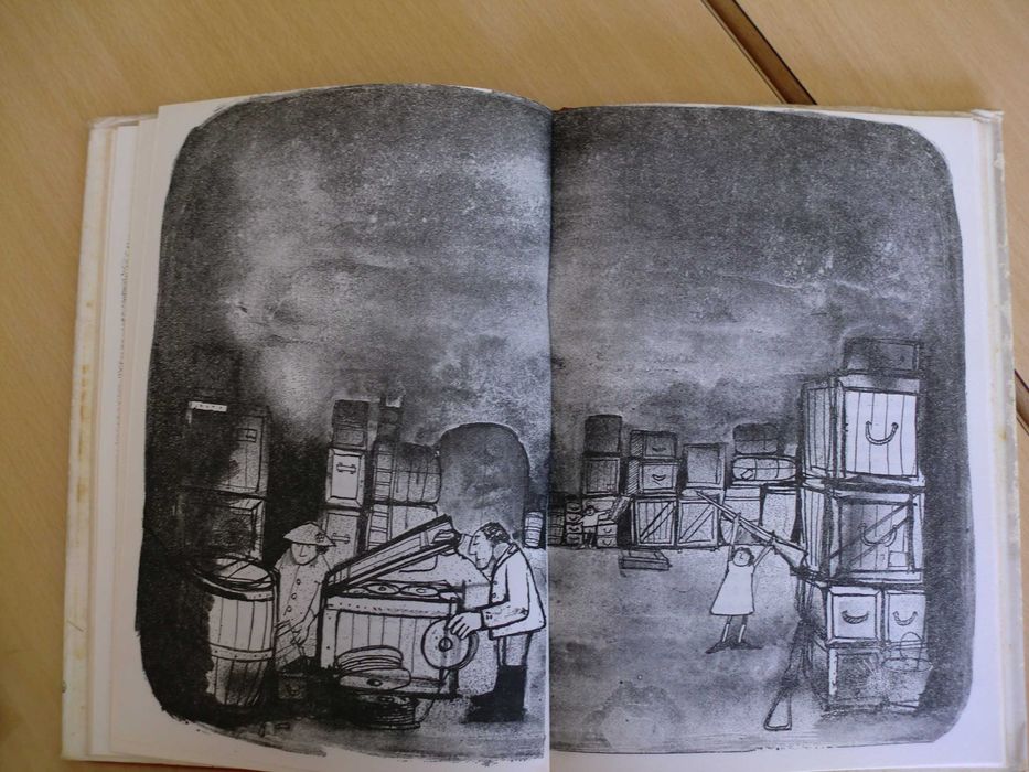 Chiti Chiti Bang Bang - O Carro Mágico
de Ian Fleming